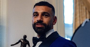المقاولون العرب يحتفلون بفوز محمد صلاح بجائزة أفضل لاعب بالدوري