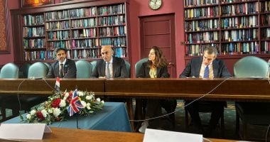 تحديث مناهج اللغة الإنجليزية في المدارس الحكومية بالتعاون مع كامبريدج