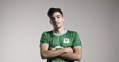 عبد الرحيم دغموم يتلاعب بمصر في تجديد عقده بعد الزمالك