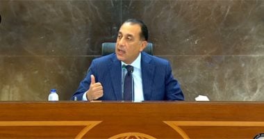 مدبولى: الرئيس وجه باتخاذ إجراءات قانونية ضد مسئولي أزمة البنزين