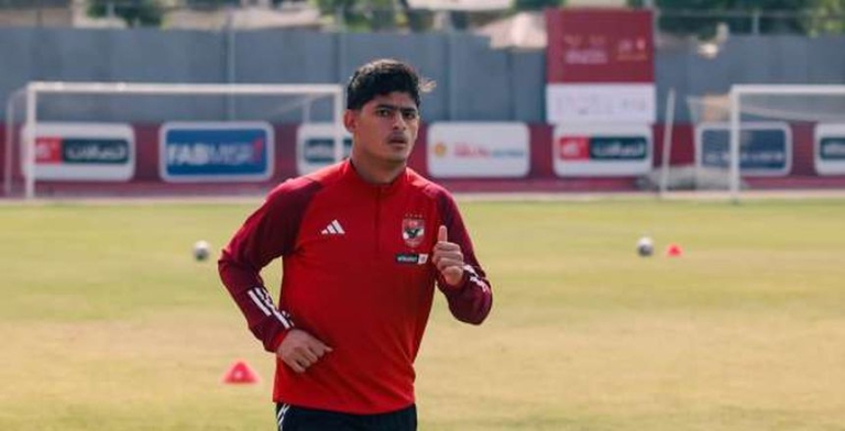 الأهلي يعلن قرب رحيل كريستو إلى النجم الساحلي التونسي بعد إنهاء الترتيبات الأخيرة
