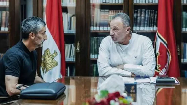 تفاصيل اجتماع الخطيب مع ريبيرو في الأهلي.. صفقات جديدة