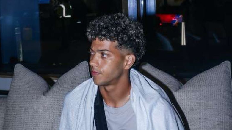 أمير هشام: الأهلي يصرف النظر عن ضم عيد وهاني.. وتعديل عقد إمام عاشور
