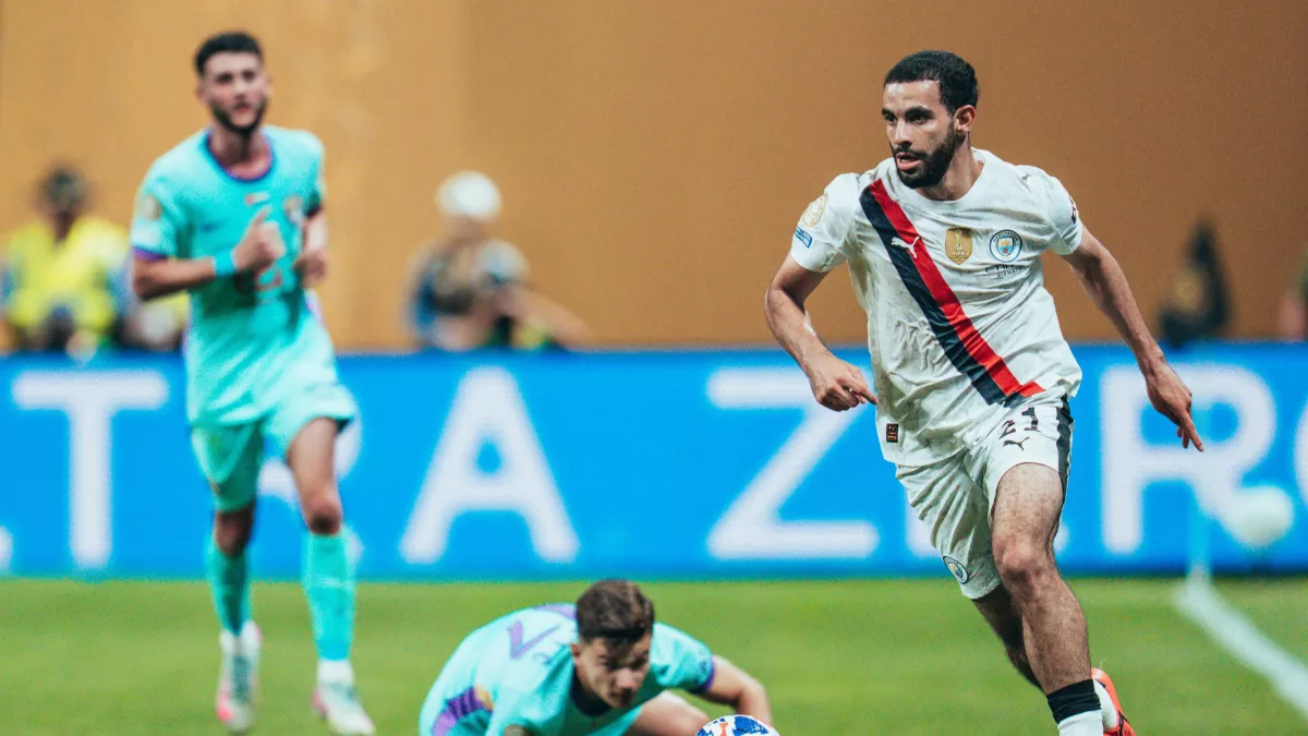 آيت نوري يؤكد أن جوارديولا هو المدرب الأفضل ويتمنى التطور معه