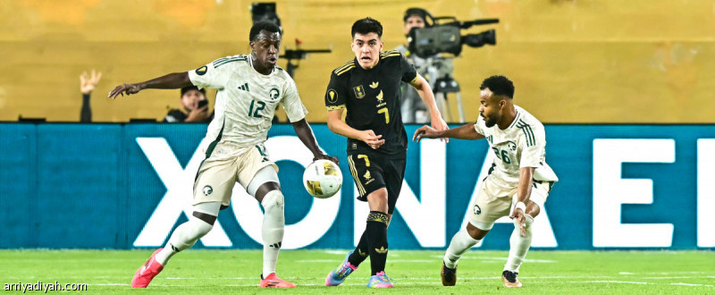 أصغر لاعب في الكأس الذهبية يتألق في مواجهة الصقور.