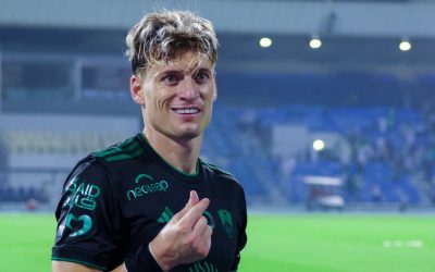 أليوسكي يغادر الأهلي رسميًا ويعود إلى أوروبا بعد فترة مع النادي