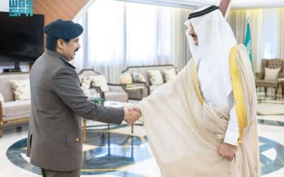 أمير الشرقية يثني على جهود رجال الأمن ويحتفي بالمساهمين في الإنجازات الأمنية