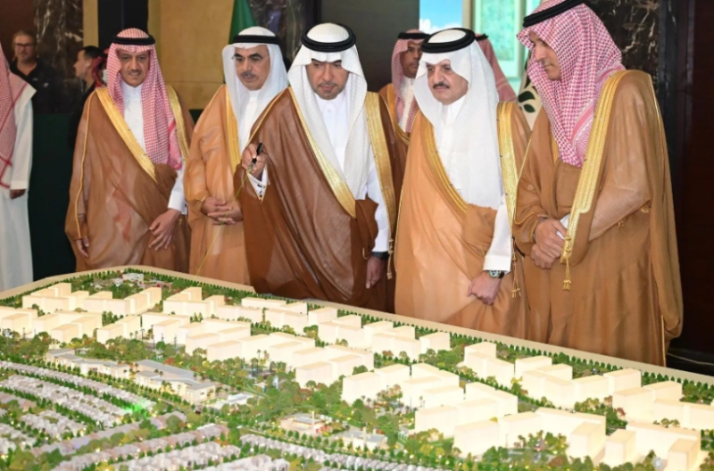 أمير الشرقية يشهد تدشين وجهة "لازورد" السياحية الجديدة في مدينة الخُبر