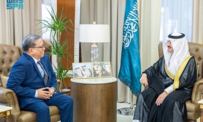 أمير الشرقية يلتقي بالسفير الفلبيني المعين لدى المملكة لتعزيز العلاقات الثنائية
