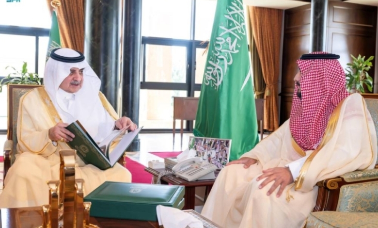 أمير تبوك يشيد بجهود فرع وزارة الشؤون الإسلامية في المنطقة ودوره المتميز
