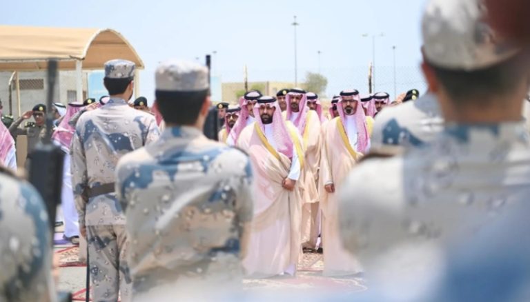 أمير منطقة جازان ونائبه يزوران محافظة جزر فرسان ويستعرضان تطوراتها الحالية