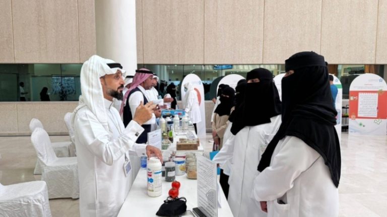 إقامة فعالية توعوية عن سلامة الغذاء بالتعاون مع مستشفى الولادة بالدمام في الشرقية