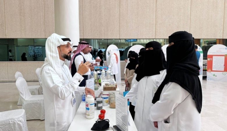 إقامة فعالية توعوية عن سلامة الغذاء بالتعاون مع مستشفى الولادة بالدمام في الشرقية