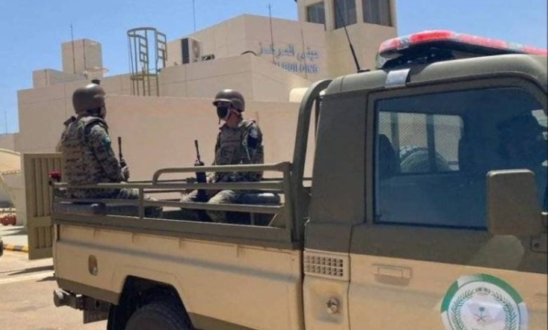 إلقاء القبض على مقيم بتهمة ترويج 125 كجم من القات في ظهران الجنوب