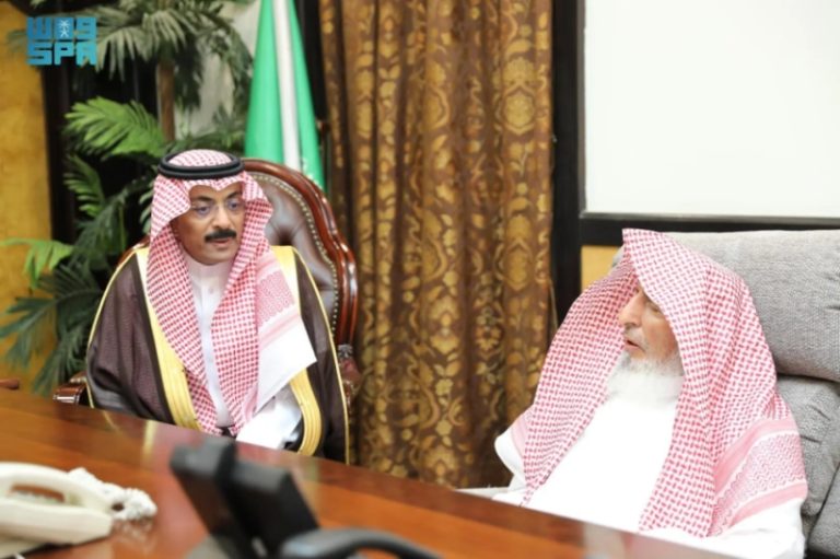 استقبال أمين محافظة الطائف من قِبَل المفتي العام للمملكة العربية السعودية