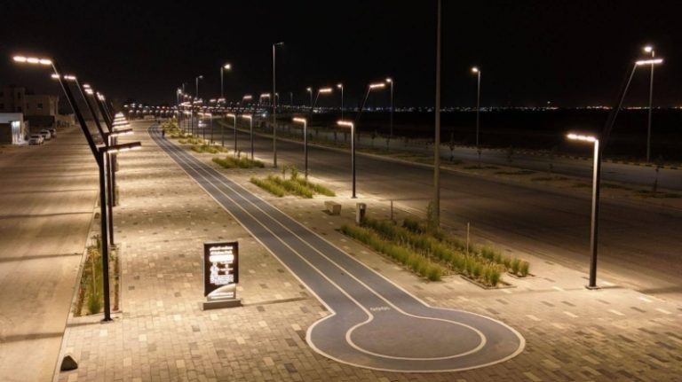 استكمال مشروع مضمار للمشي بطول 1000 متر في مدينة الخفجي