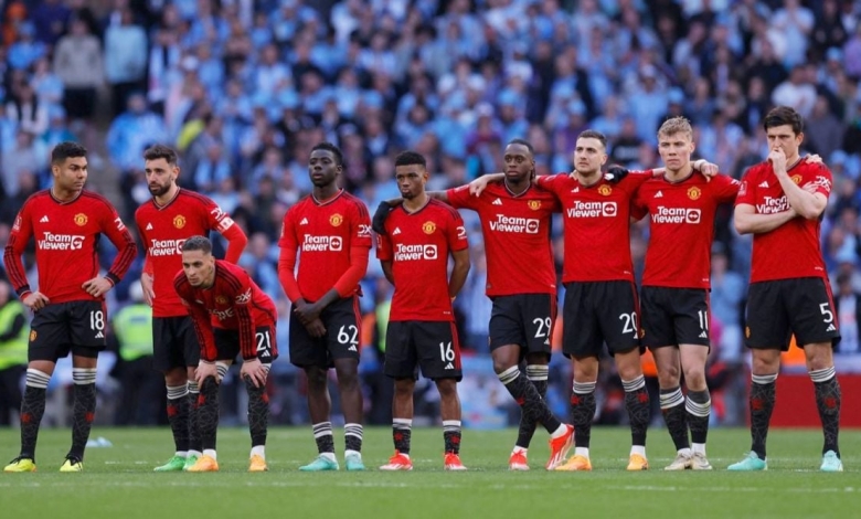 اعتزال قائد مانشستر يونايتد وتوليه منصبًا إداريًا