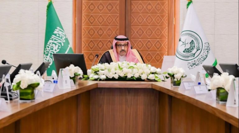 الأمير حسام بن سعود يترأس الاجتماع الثاني للجنة العليا لإعداد صيف الباحة 2025