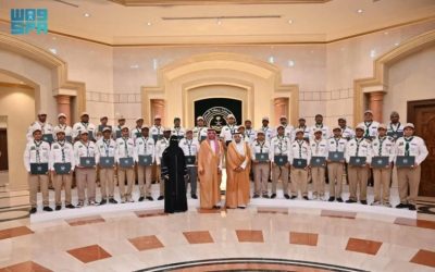 الأمير سعود بن جلوي ي honored كشافة تعليم جدة الذين شاركوا في موسم الحج 1446هـ