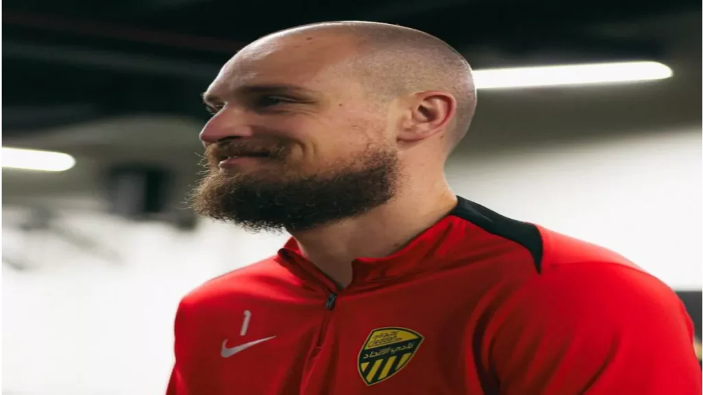 الاتحاد يخطط لتعزيز مركز حراسة المرمى قبل انطلاق الموسم الجديد بخيار بديل رايكوفيتش