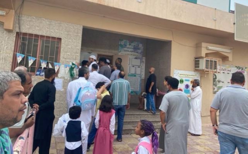 الاختبارات المركزية تواجه ارتباك الطلاب بسبب تأخر وصول الأسئلة إلى المدارس