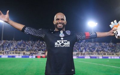 الحبسي يوجه كلمة تحفيزية للاعبي الهلال قبل مواجهة ريال مدريد "كونوا أقوياء"
