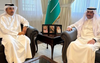 السفير السديري يجتمع مع وكيل وزارة المواصلات والاتصالات في مملكة البحرين