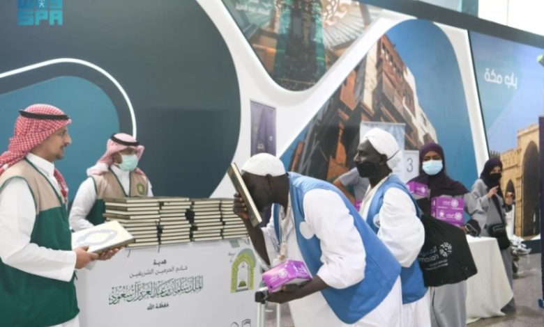"الشؤون الإسلامية" تختتم توزيع هدية خادم الحرمين الشريفين من المصحف الشريف عبر ميناء جدة