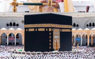 "الشتري" يعبر عن إعجابه بمضمون خطبة الجمعة في المسجد الحرام ويثمن توجيهاتها القيمة