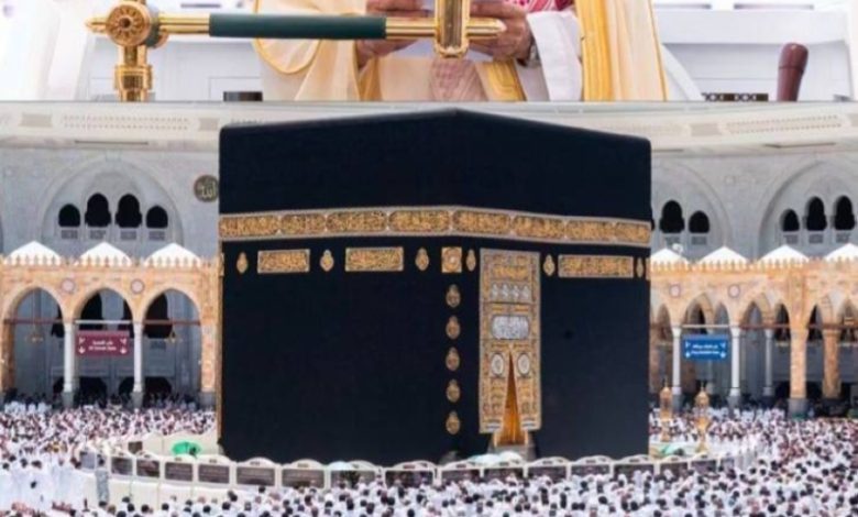 "الشتري" يعبر عن إعجابه بمضمون خطبة الجمعة في المسجد الحرام ويثمن توجيهاتها القيمة