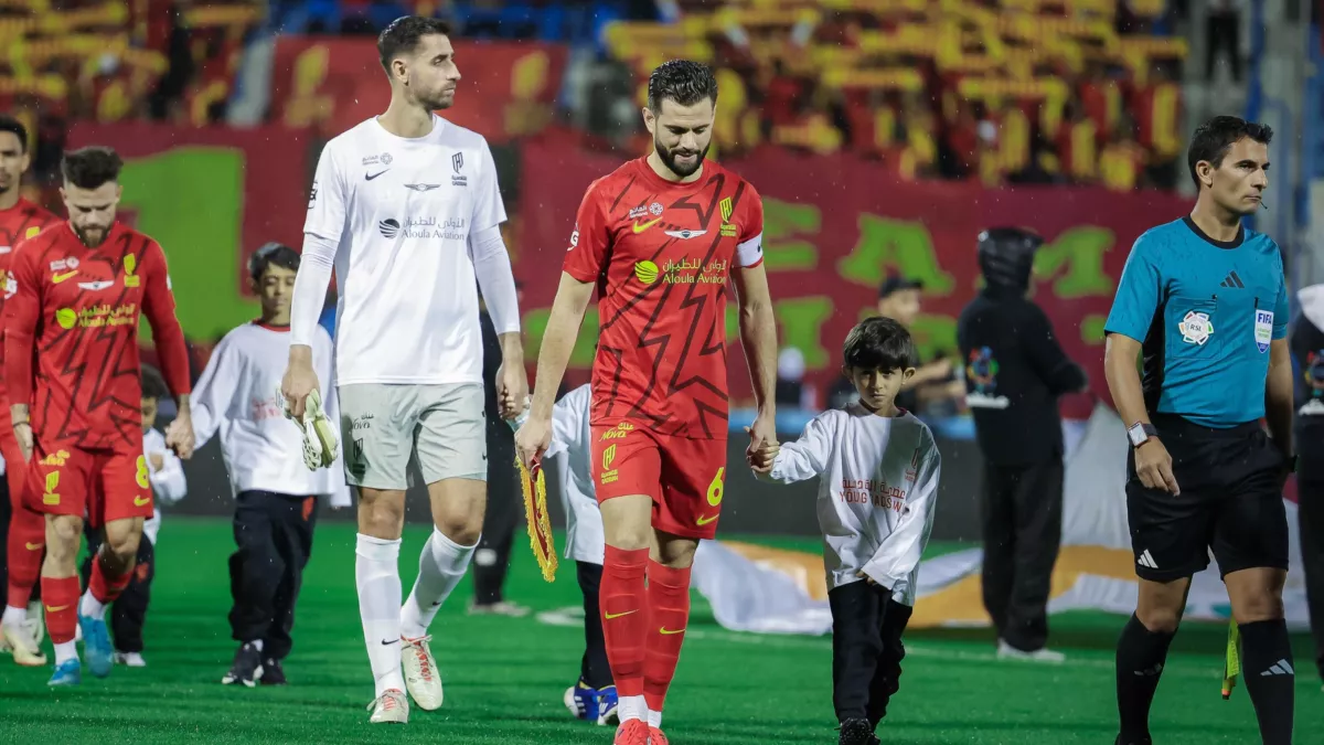 القادسية يسعى للتعاقد مع مهاجم بارز في الدوري الإيطالي يمتاز بمستوى عالٍ