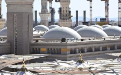 القباب المتحركة إضافة معمارية رائعة تعزز جمال المسجد النبوي الشريف