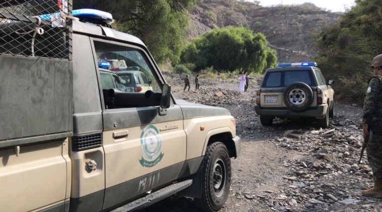 القبض على ثمانية متهمين بترويج تسعة عشر كيلو من الحشيش بجدة