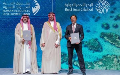 الموارد البشرية توقع اتفاقية مع البحر الأحمر لتدريب وتوظيف 1000 شاب وشابة