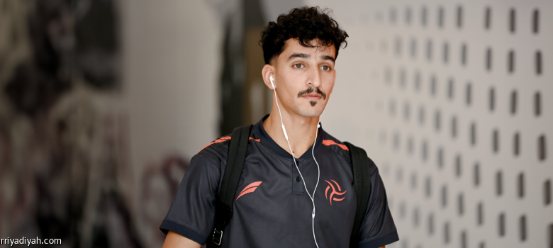 النصر يبرم عقدًا جديدًا مع الشراري يمتد لثلاثة مواسم قادمة.