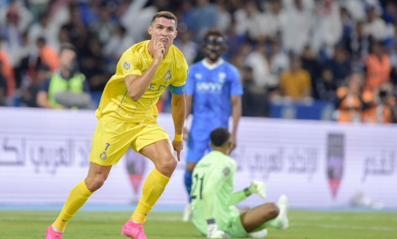 الهلال يرد على تصريحات رونالدو بشأن صفقة انتقاله إلى الفريق الزعيم