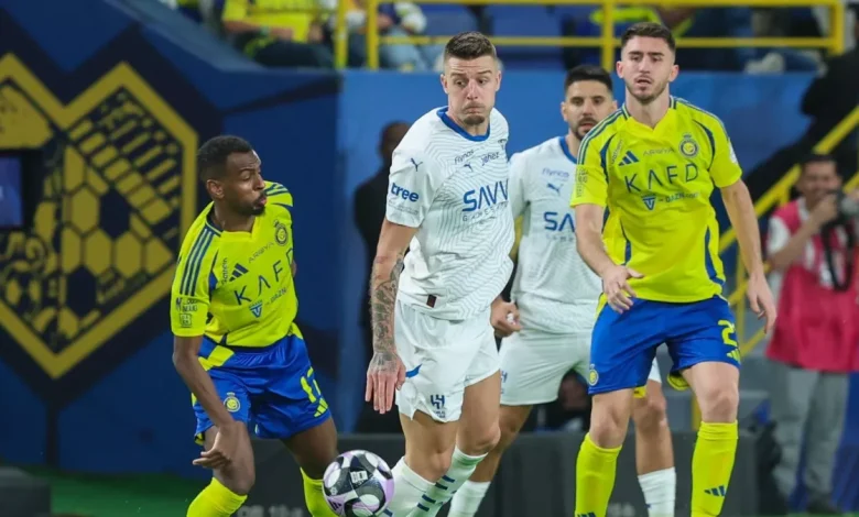 الهلال يعيق صفقة النصر العالمية ويثير تساؤلات حول ما سيحدث في المستقبل