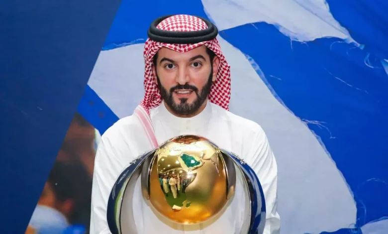 الهلال يقتنص العقل المدبر لفريق ليفربول بن نافل يحقق إنجازاً كبيراً