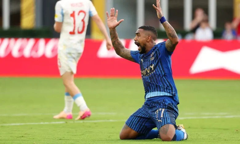الهلال يواجه خطر الخروج بعد تعادله المخيب أمام سالزبورج في كأس العالم للأندية