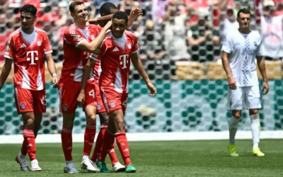 بايرن ميونخ يحطم الرقم القياسي للهلال بعد فوزه الكبير على أوكلاند بعشرة أهداف