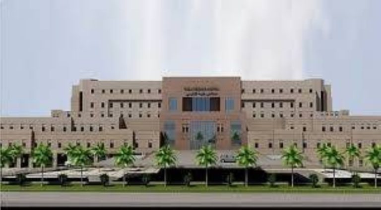 بدء قبول الطلاب من الصم وضعاف السمع في جامعة طيبة للعام الجديد