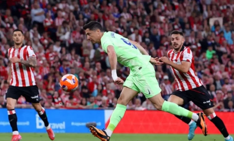 برشلونة يبحث عن لاعب بديل لليفاندوفسكي من أندية الدوري الإسباني المنافسة
