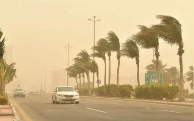 تأثير الرياح النشطة يستمر في إثارة الأتربة على معظم المناطق