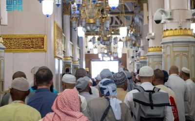 تدفق زوار باب السلام بالمسجد النبوي يعكس نجاح تنظيم الجهود الميدانية والتنسيق الفعّال
