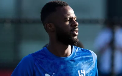 تصريح ناري يكشف تهديد نجم الهلال بإنهاء مسيرته القاسية "لاعب زجاجي"