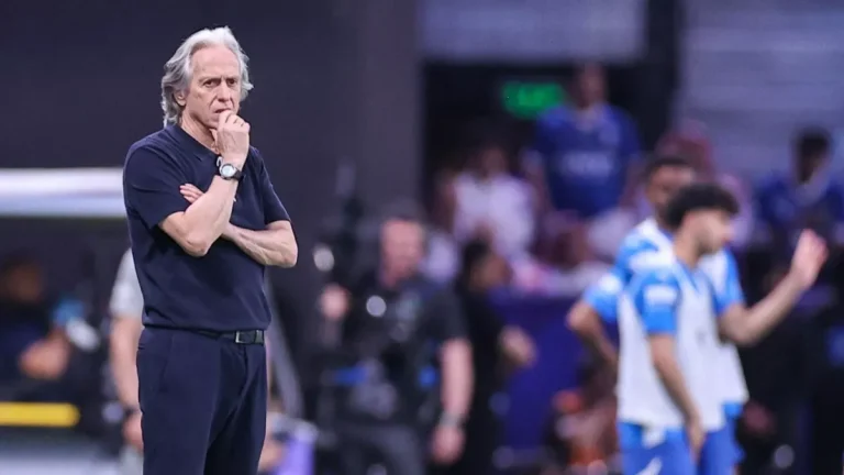 خيسوس يقود النصر بالتدريب والبرتغالي يتمسك بقراراته المثيرة للجدل