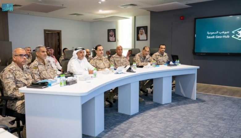 رئيس الجيومكانية يلتقي نائب قائد القوات المشتركة لبحث التعاون المشترك بينهما