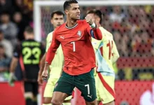 رونالدو يثير الجدل بطلبه التعاقد مع خيسوس بعد تجديد عقده الجديد