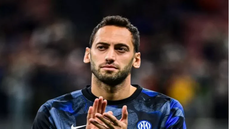 سبب مفاجئ يقف عائقًا أمام انتقال هاكان إلى الدوري السعودي وخطة بديلة متاحة