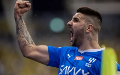 سر لقاء "استغناء" الهلال عن ميتروفيتش والكلمة الحاسمة لإنزاجي في القرار النهائي